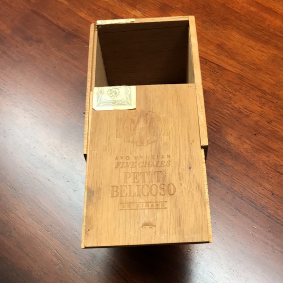 Wooden Cigar Box with Sliding Lid & Dovetail Joints - Picture 2 of 9